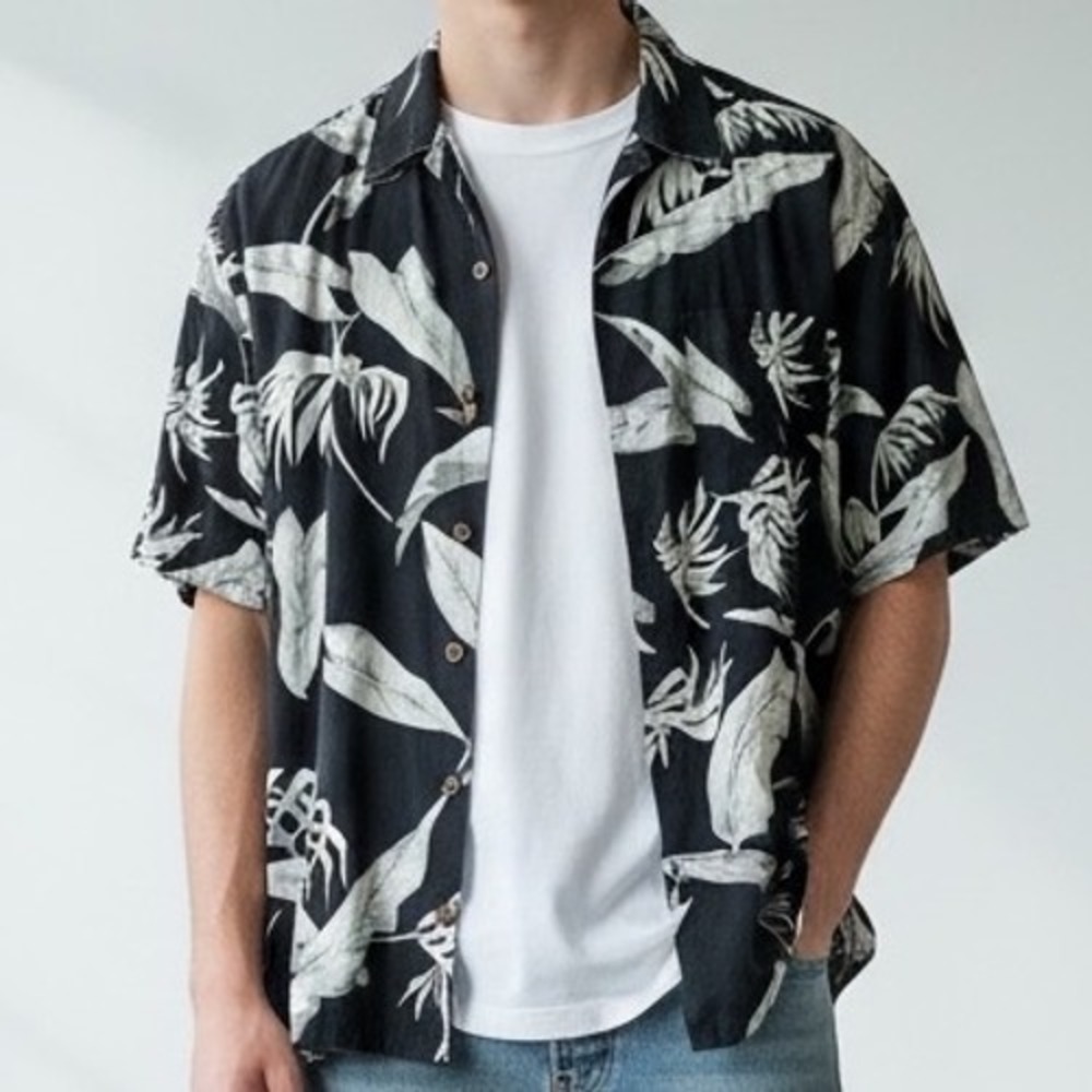 Fieldgear Mens XXL Hawaiian Shirt Black White 100% Silk Tropical resort vacation